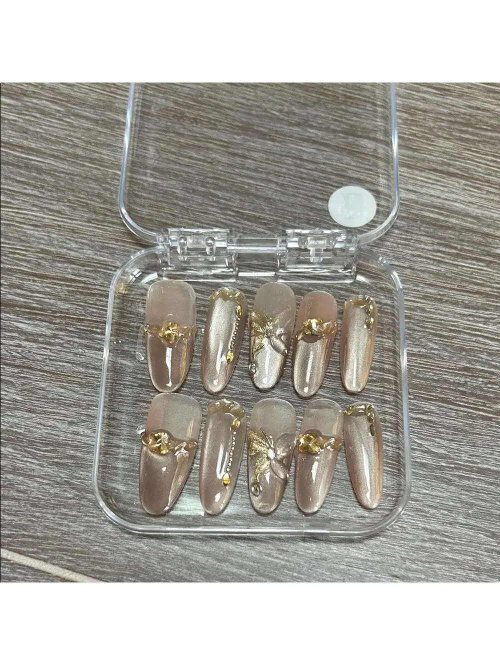 Elegant Handmade Nail Art Set with Gold Accents